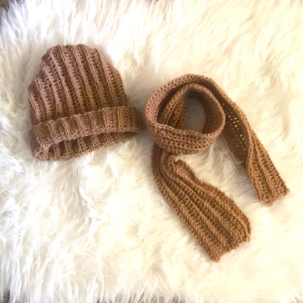 Toddler beanie and scarf set Merino wool